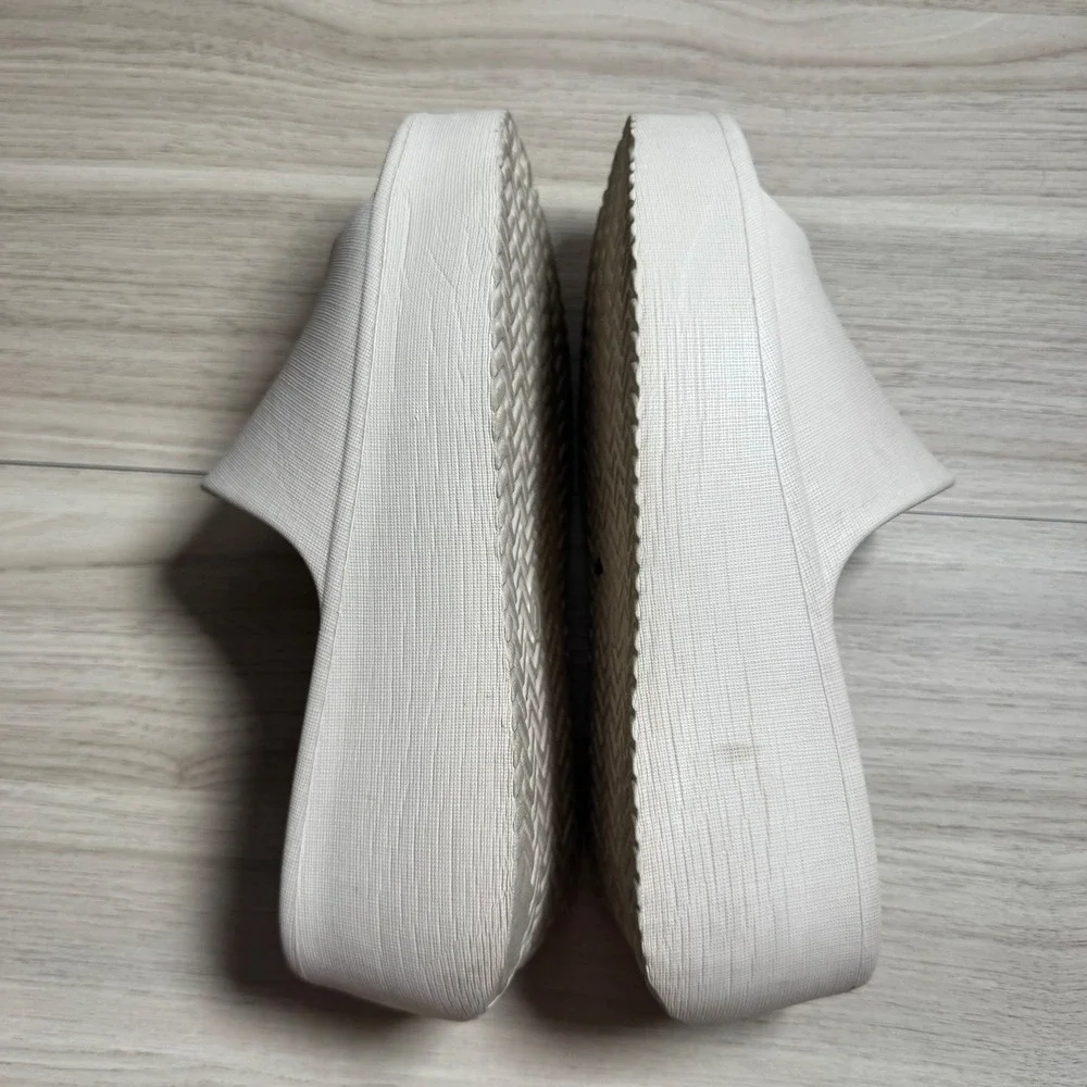 MIA Platform Slide Sandals Womens 7 Cream Chunky Wedge Open Toe Slip On Vacation